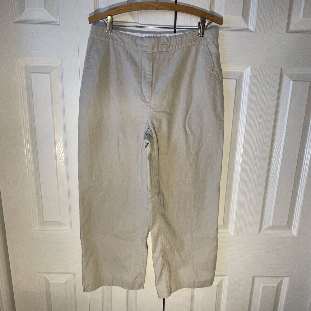 Christopher Banks Linen  Womens Beige Capri's‎ w/ 3 pockets Sz 10 Wrinkle Free
